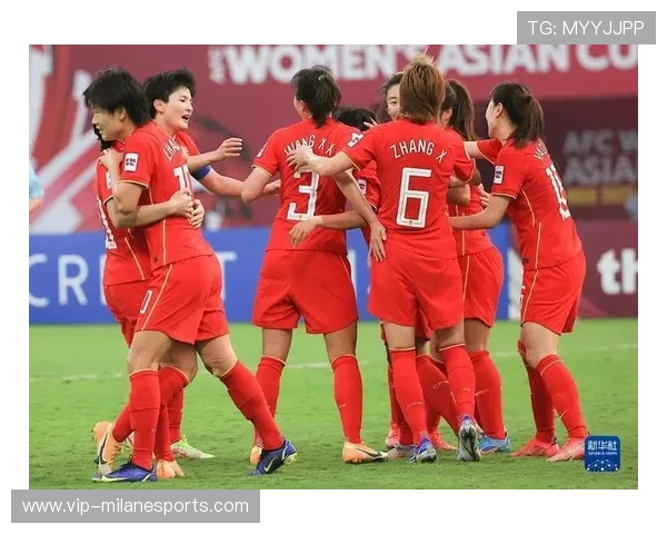 “中国女足在亚洲杯中摘冠，创造历史新高”，女足获得亚军